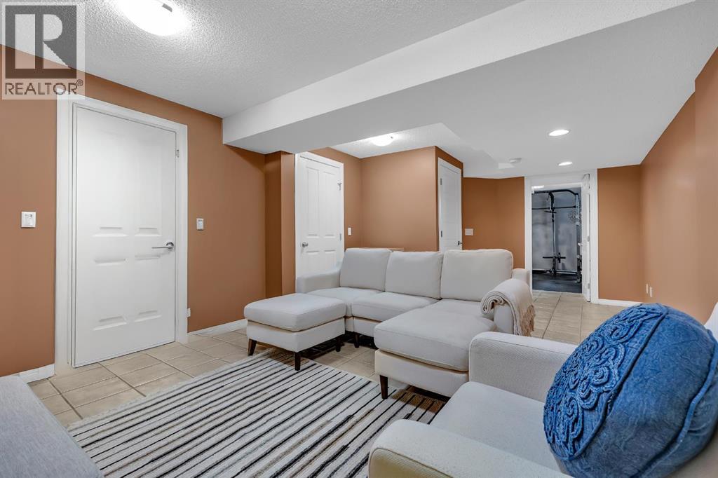 Single Family House for Sale in  Covebrook Place NE Coventry Hills Calgary 