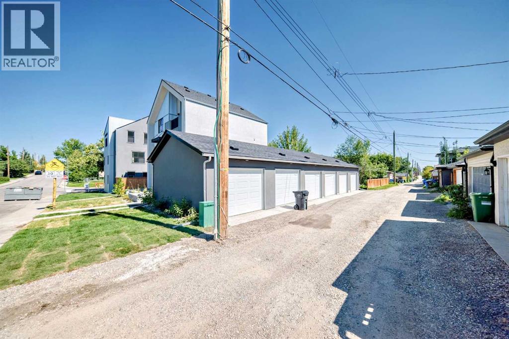 Single Family House for Sale in   Street SW Windsor Park Calgary 