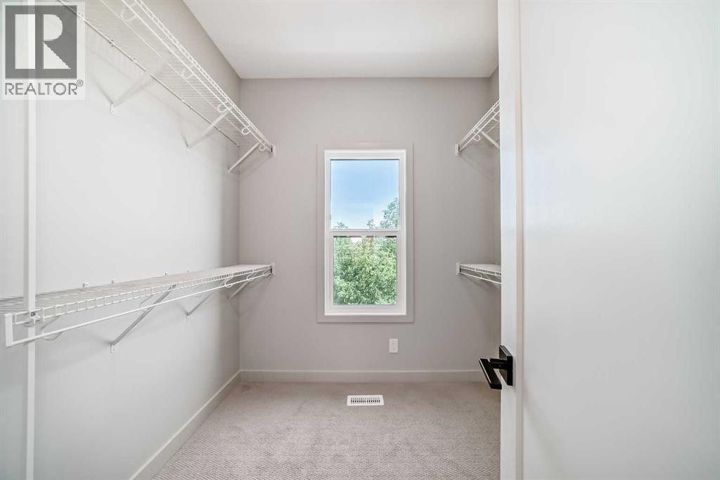 Single Family House for Sale in   Street SW Windsor Park Calgary 