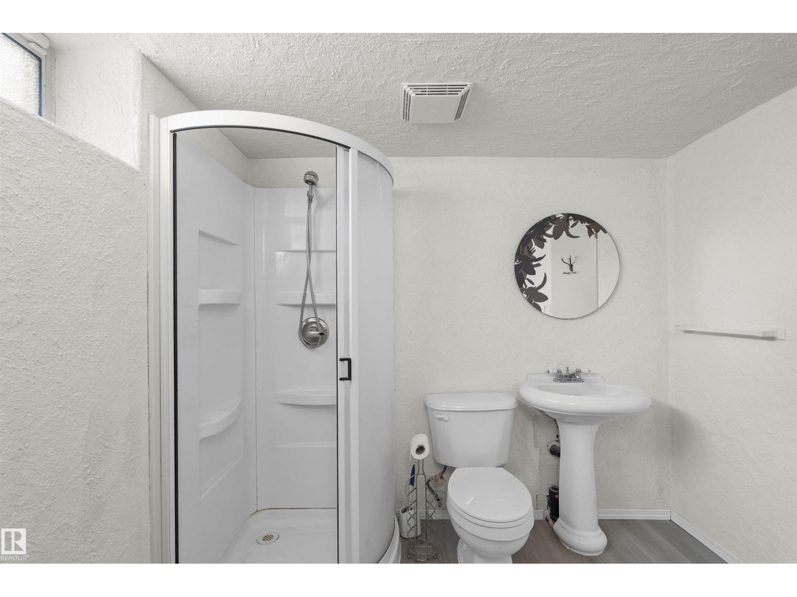 Photo 29 of 1095 Falconer Rd Nw, Edmonton AB