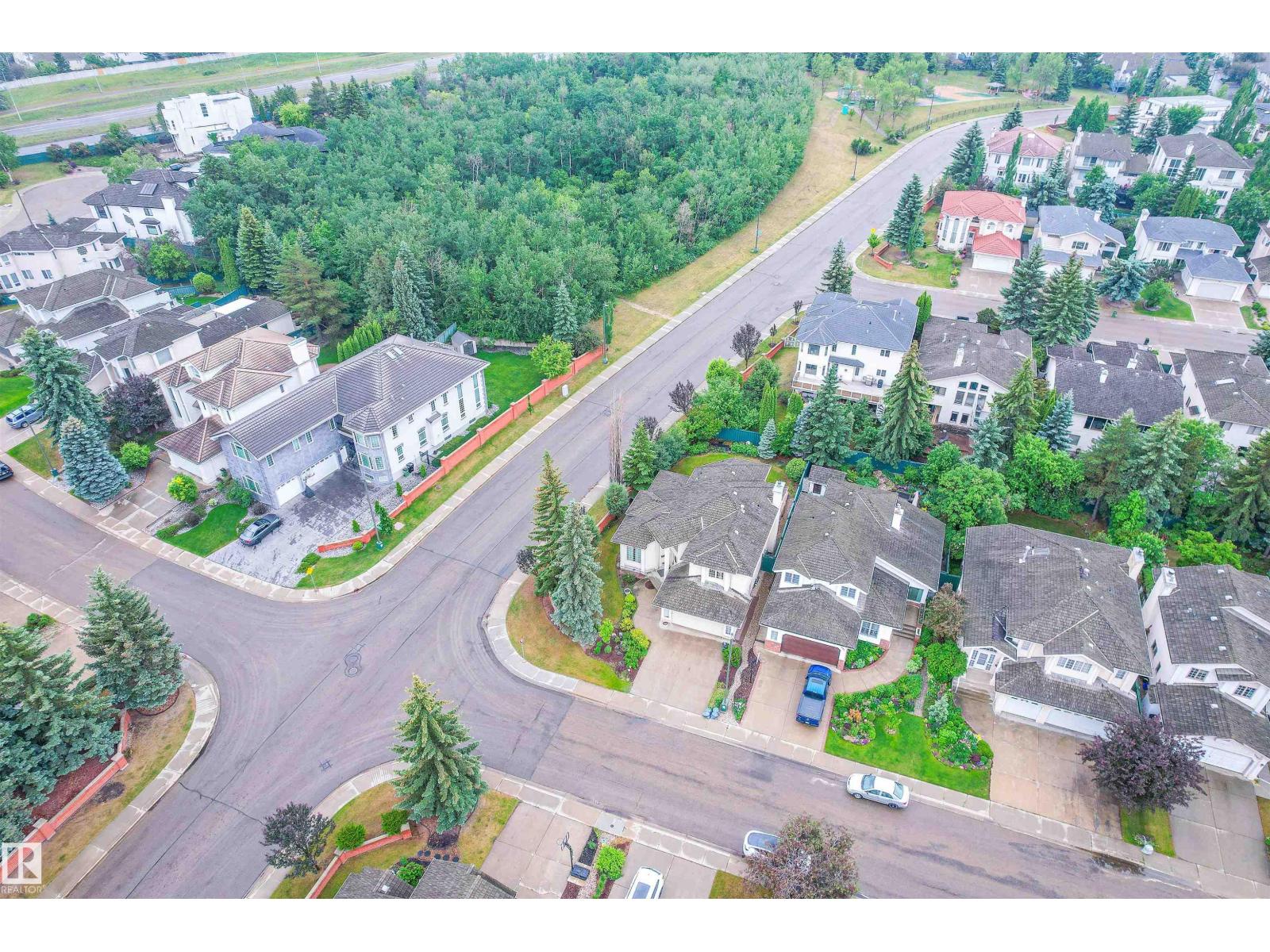 Photo 36 of 1095 Falconer Rd Nw, Edmonton AB