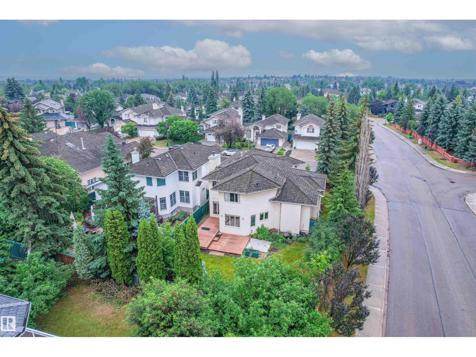 Photo 38 of 1095 Falconer Rd Nw, Edmonton AB