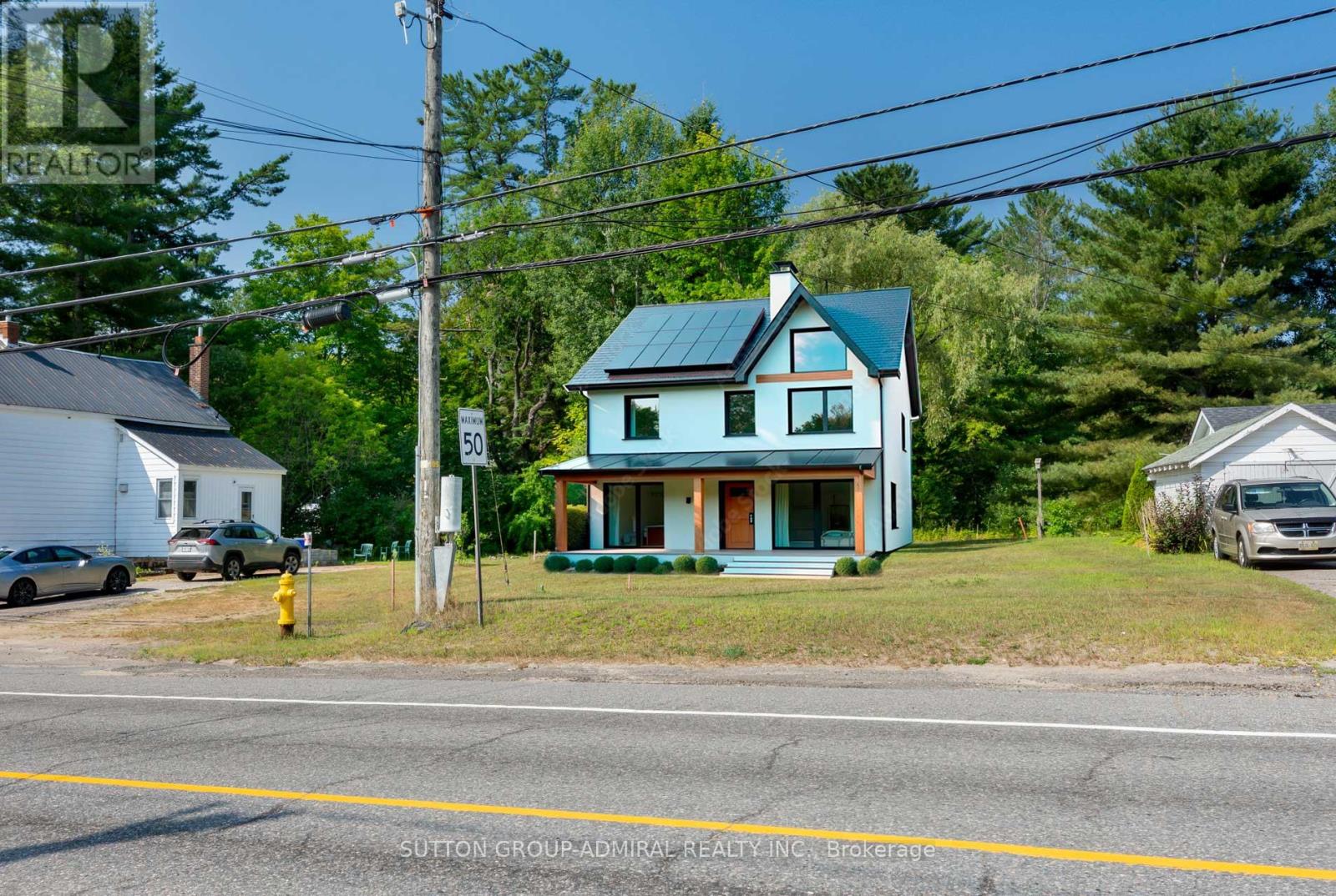 Photo 18 of 3 538 Muskoka Road N, Huntsville ON