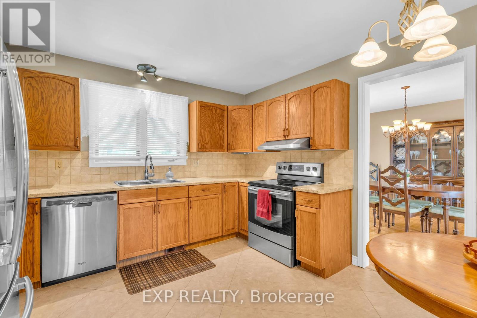 Photo 18 of 356 Gifford Drive, Selwyn ON