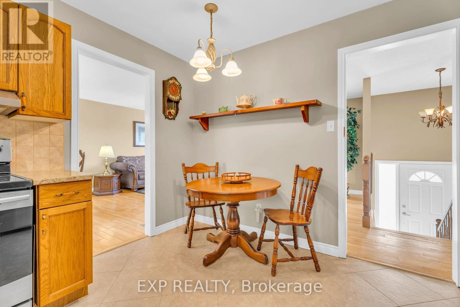 Photo 21 of 356 Gifford Drive, Selwyn ON
