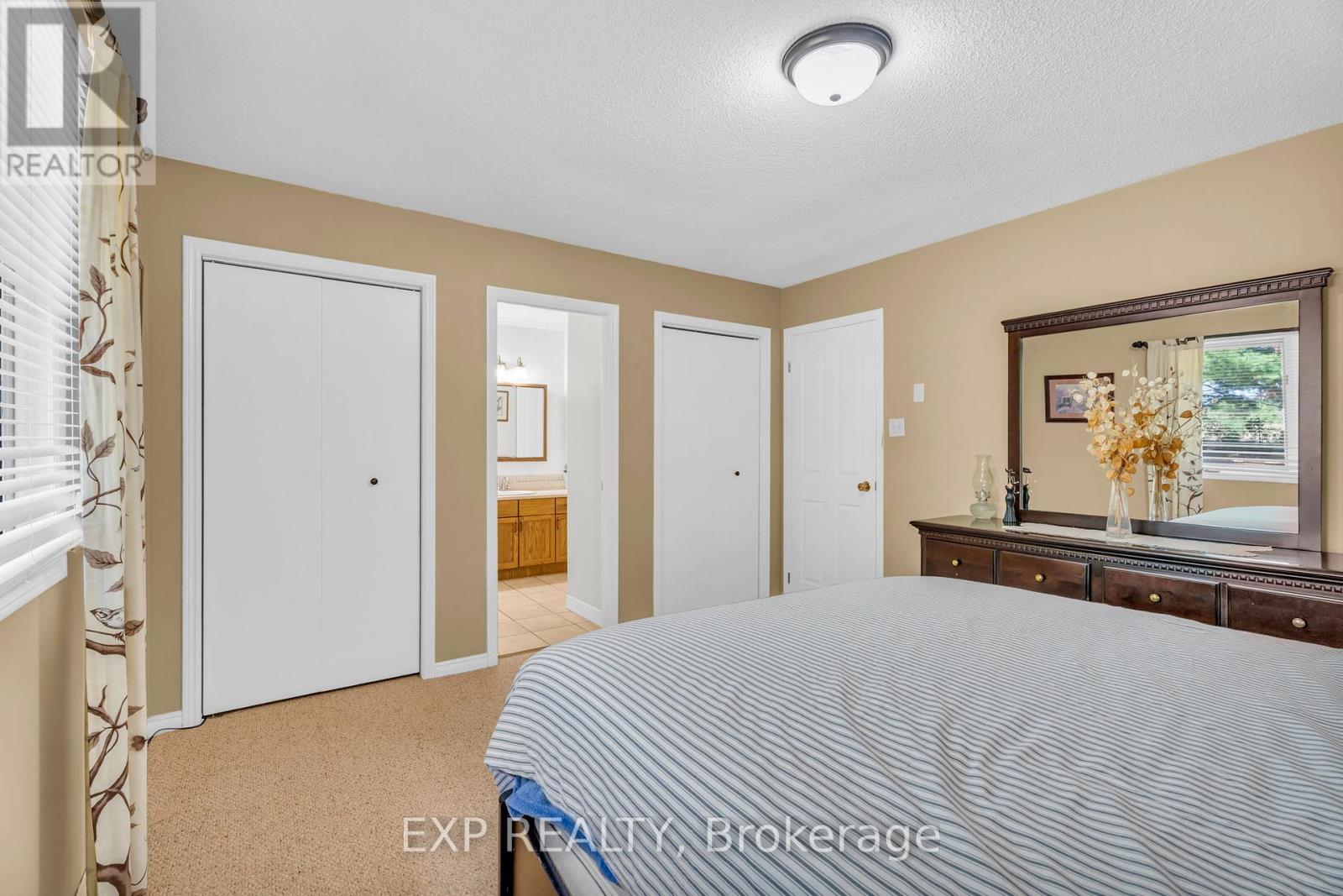 Photo 23 of 356 Gifford Drive, Selwyn ON