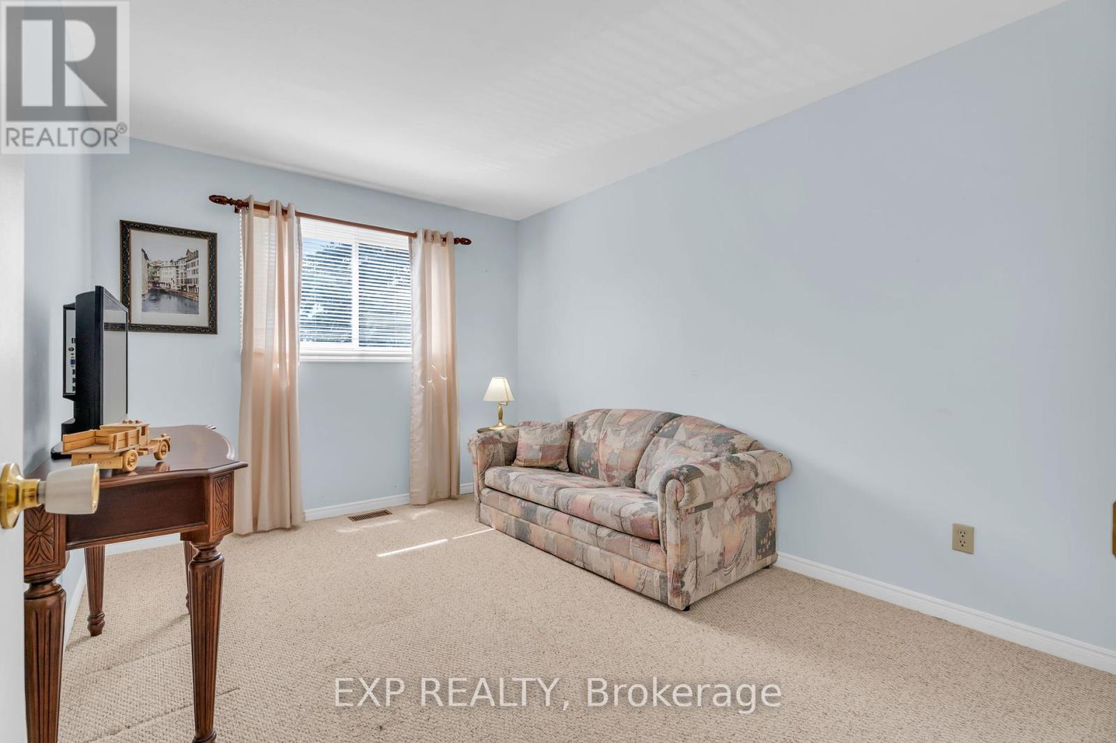 Photo 25 of 356 Gifford Drive, Selwyn ON
