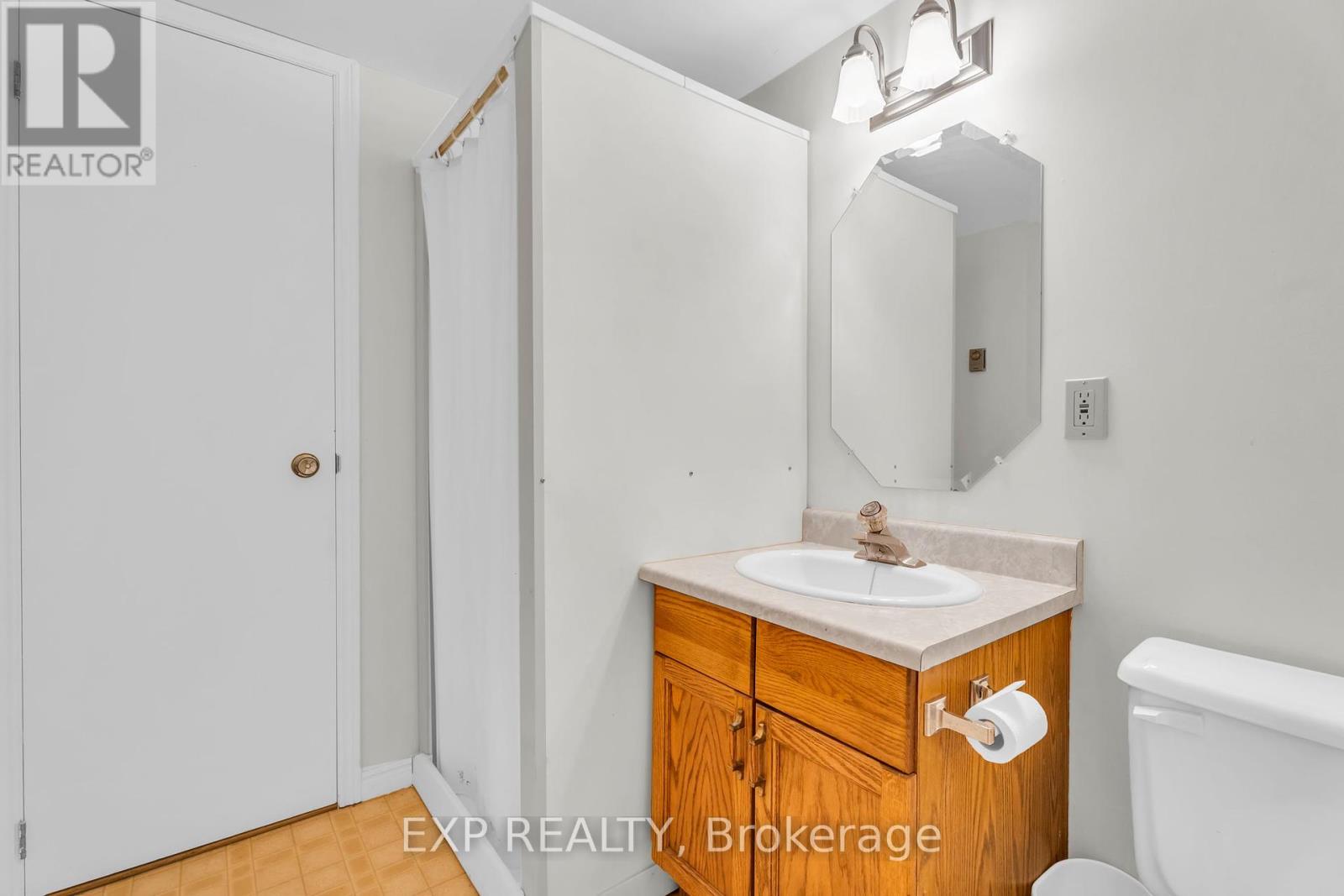 Photo 29 of 356 Gifford Drive, Selwyn ON