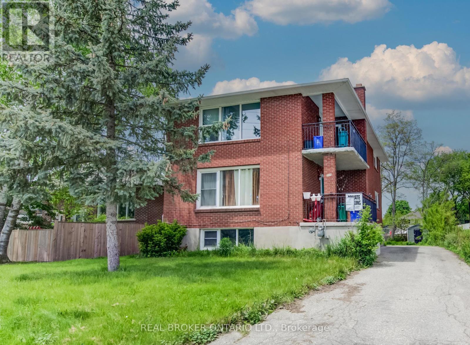 Photo 1 of 1 318 Erb Street, Waterloo ON