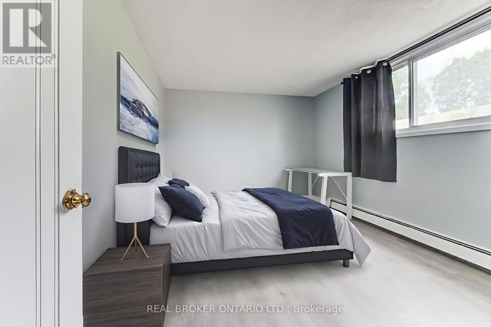 Photo 11 of 1 318 Erb Street, Waterloo ON