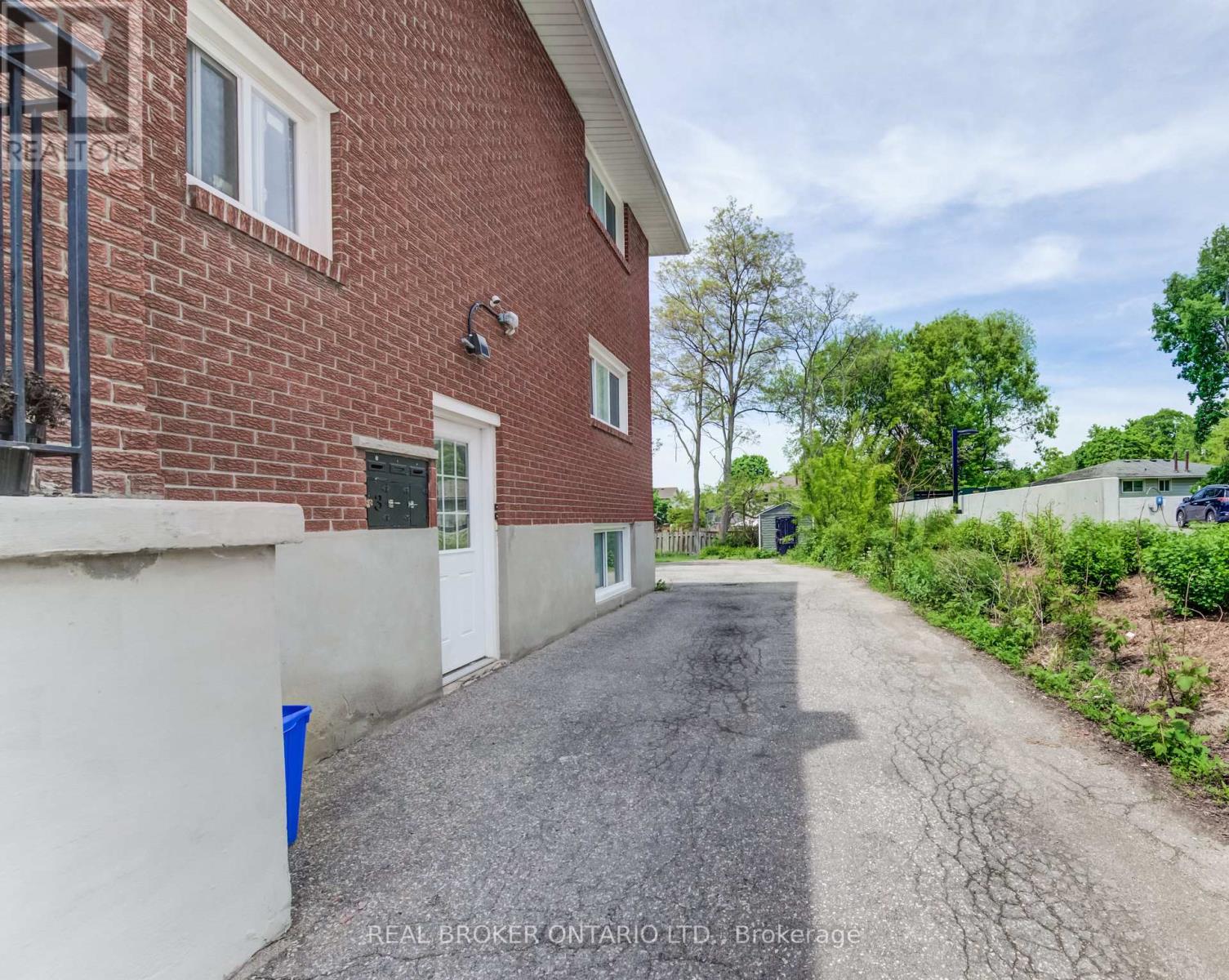 Photo 16 of 1 318 Erb Street, Waterloo ON