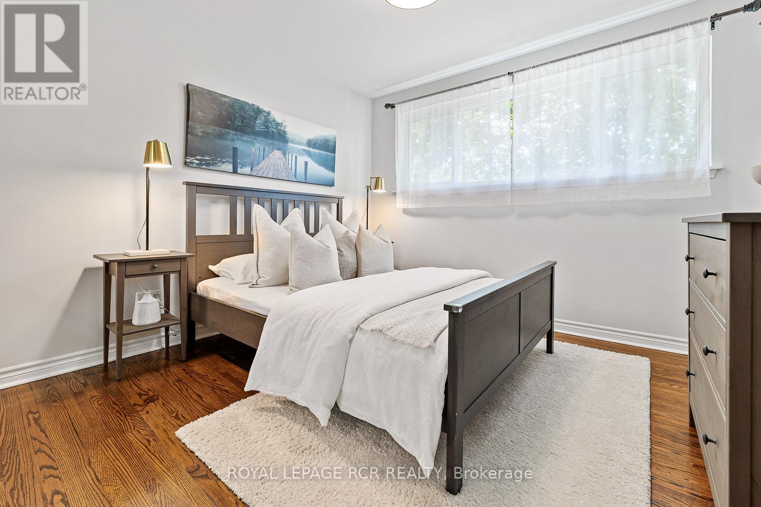 Photo 23 of 7 Annapearl Court, Toronto ON