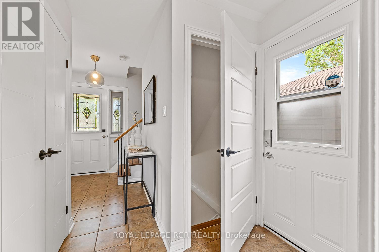 Photo 15 of 7 Annapearl Court, Toronto ON