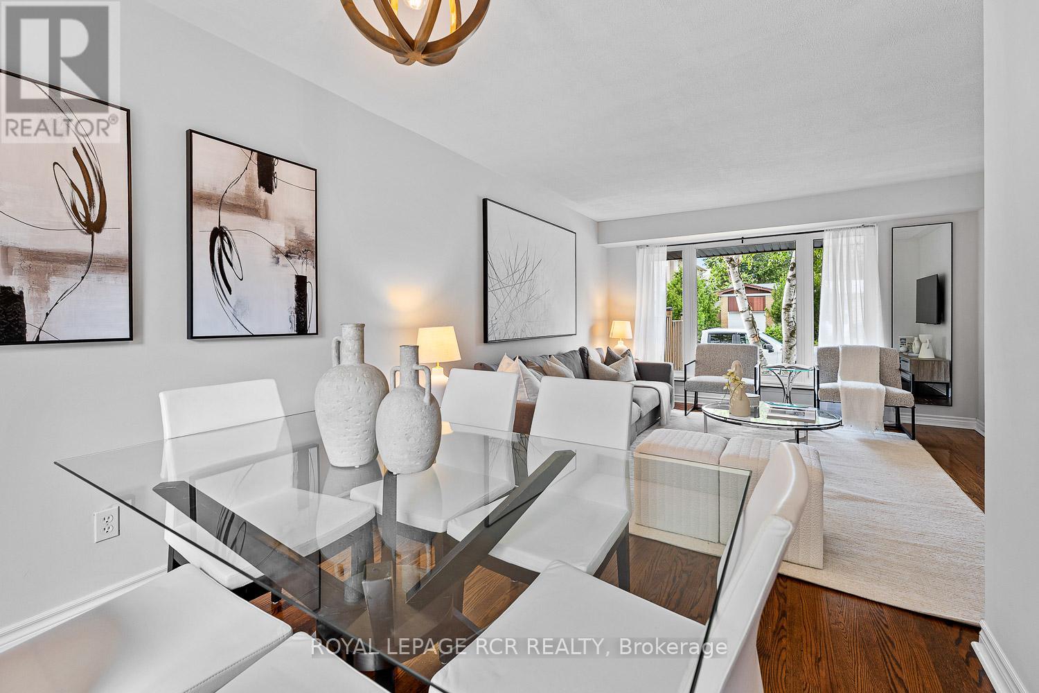 Photo 9 of 7 Annapearl Court, Toronto ON