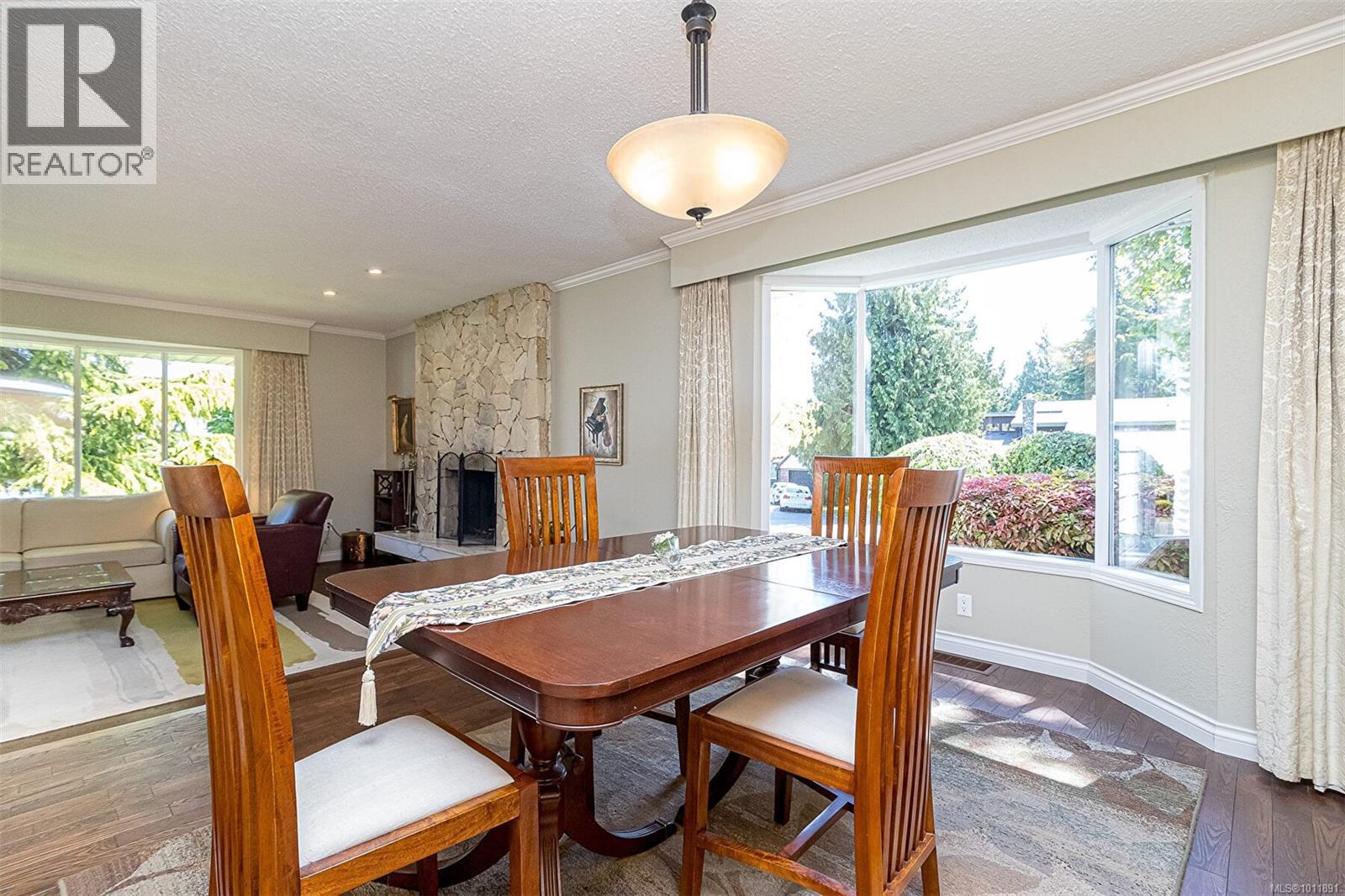 Photo 12 of 2295 Greenlands Rd, Saanich BC