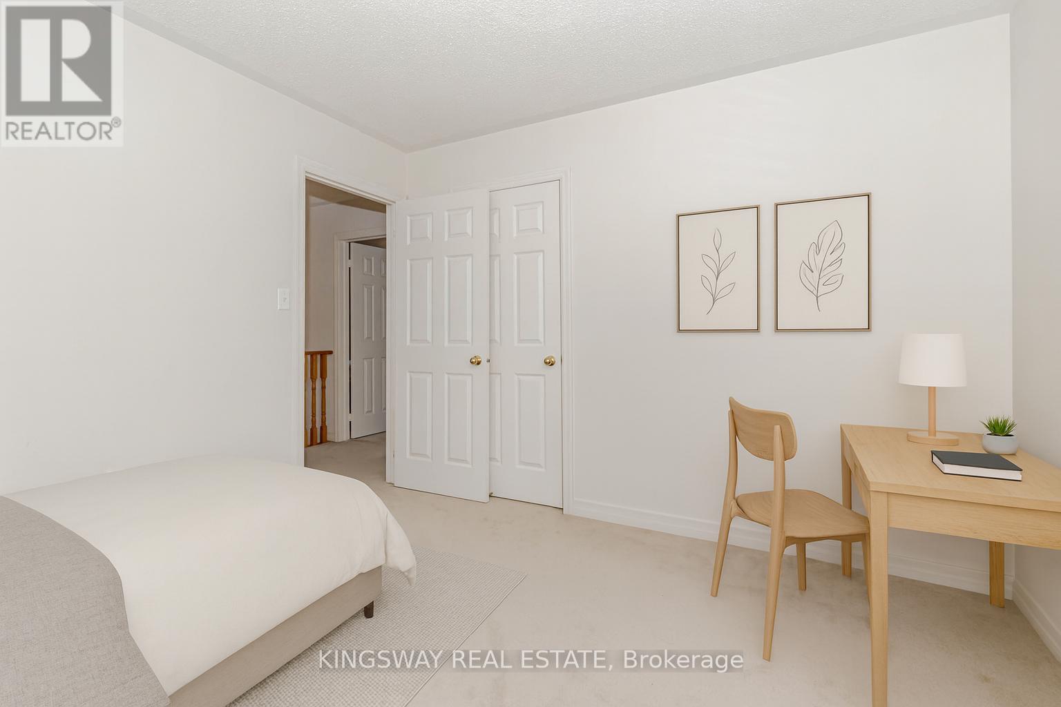 Photo 21 of 197 Ken Laushway Avenue, Whitchurchstouffville ON