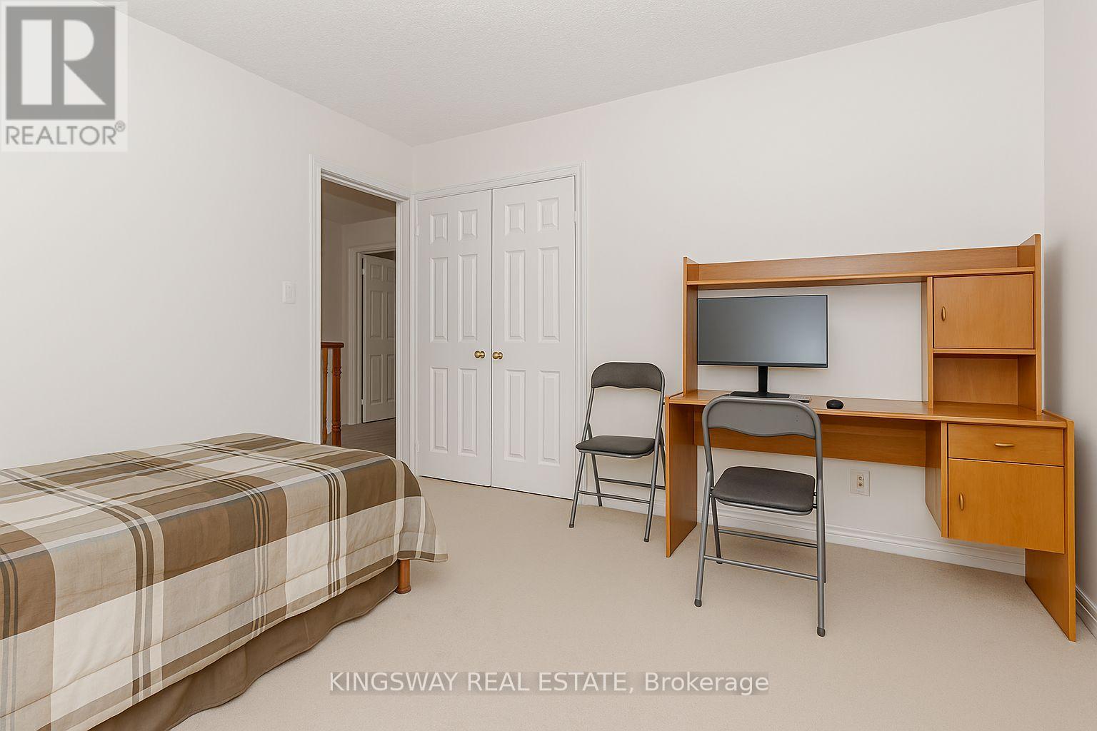 Photo 25 of 197 Ken Laushway Avenue, Whitchurchstouffville ON