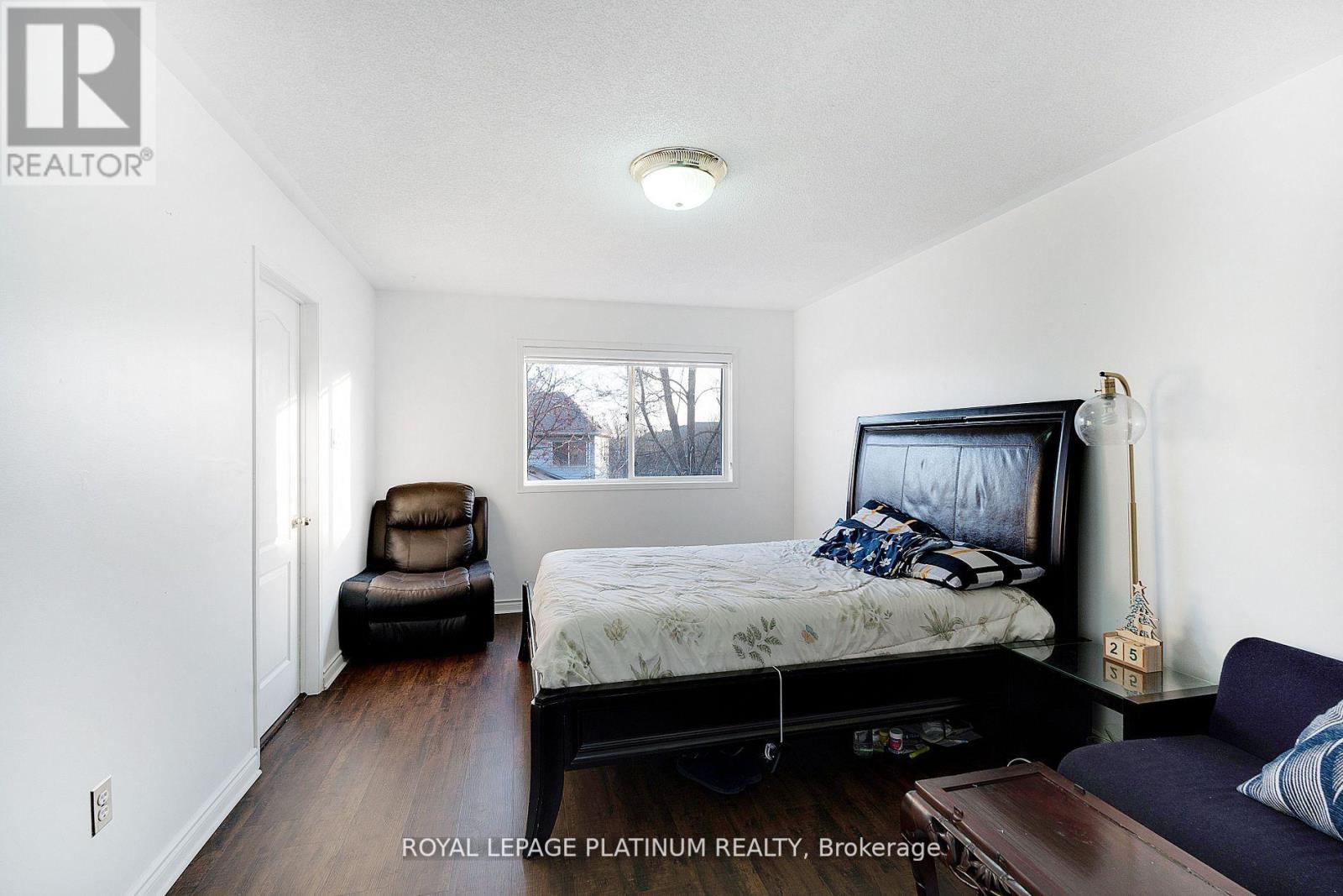 Photo 22 of 102 Bunchberry Way, Brampton ON