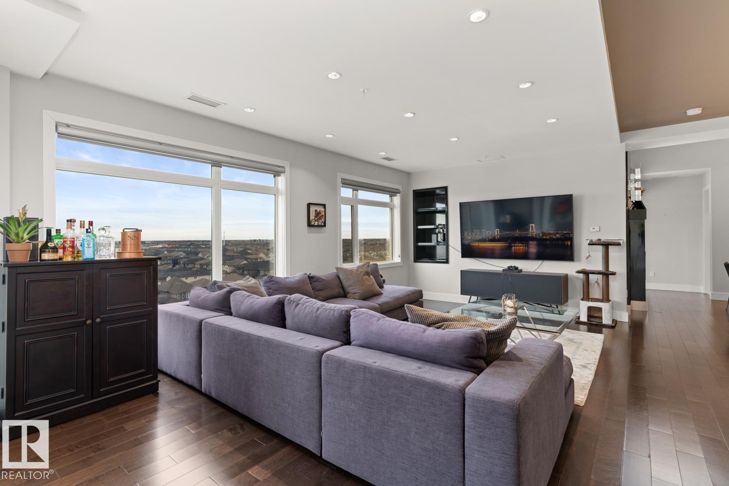 Photo 16 of 804 5151 Windermere Bv Sw, Edmonton AB