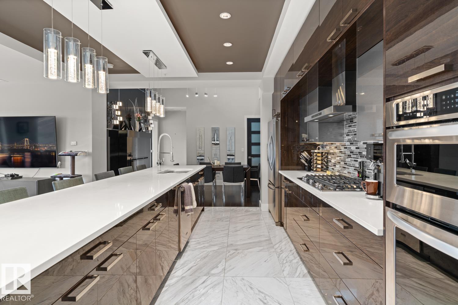 Photo 9 of 804 5151 Windermere Bv Sw, Edmonton AB