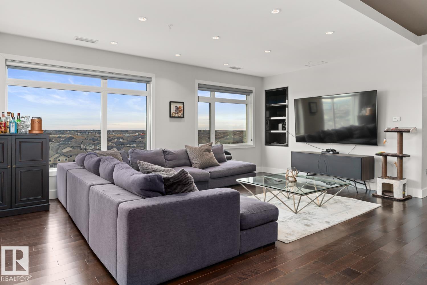 Photo 13 of 804 5151 Windermere Bv Sw, Edmonton AB