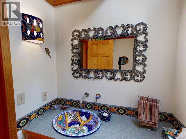 2777 CEDAR WAY, Savary Island