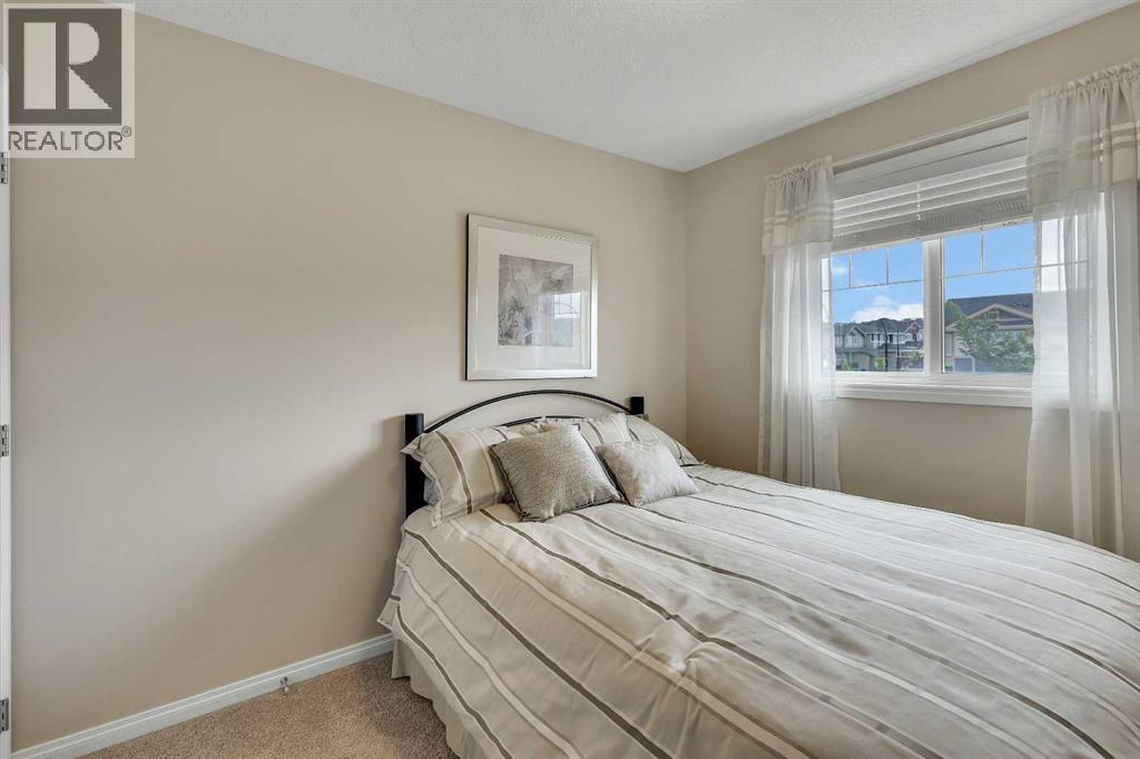 Photo 15 of 100 Clydesdale Way, Cochrane AB