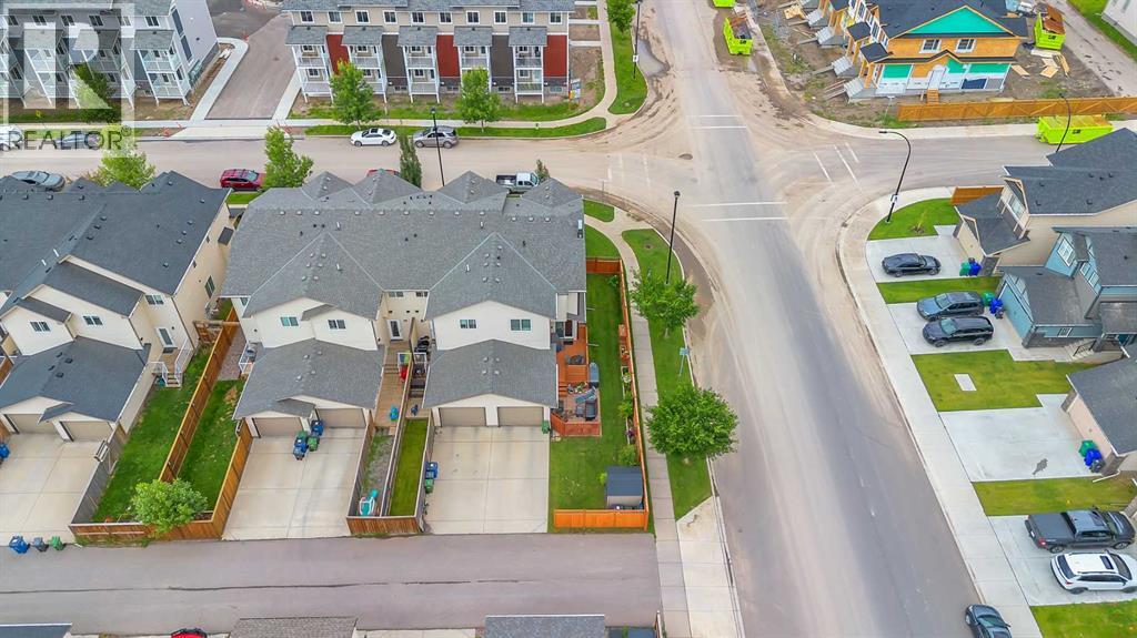 Photo 4 of 100 Clydesdale Way, Cochrane AB