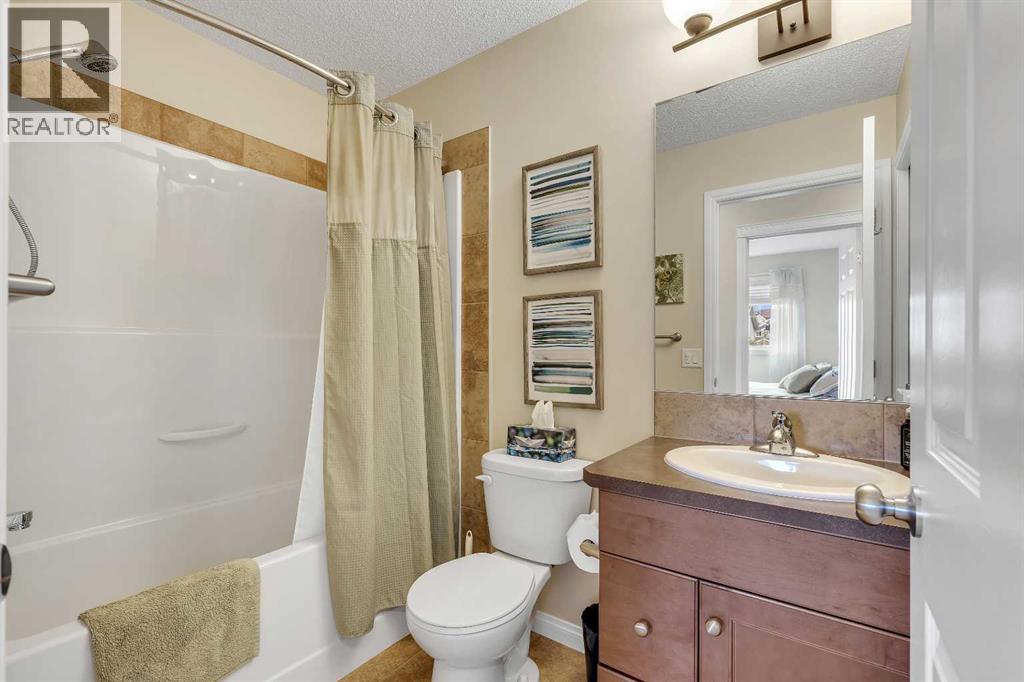 Photo 17 of 100 Clydesdale Way, Cochrane AB