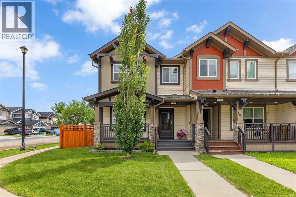 Photo 2 of 100 Clydesdale Way, Cochrane AB