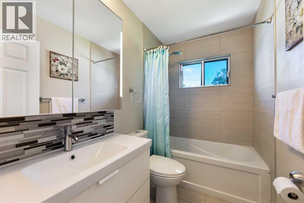 Single Family House Bungalow for Sale in  Windermere Road SW Wildwood Calgary 