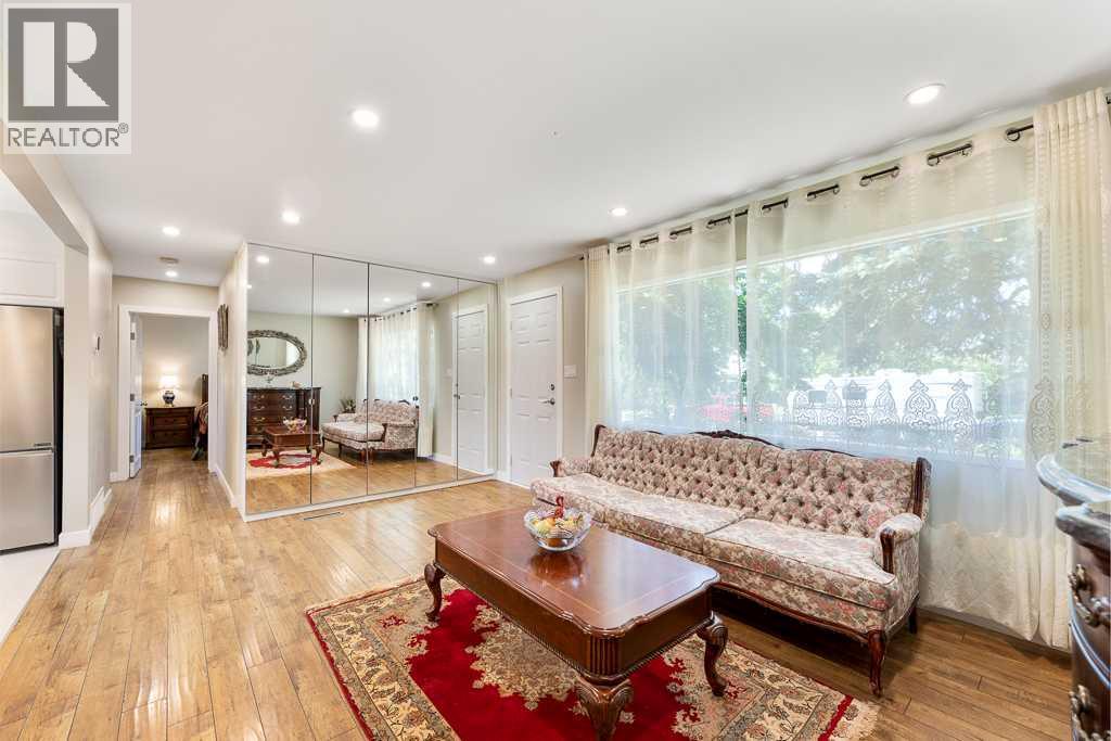 Single Family House Bungalow for Sale in  Windermere Road SW Wildwood Calgary 