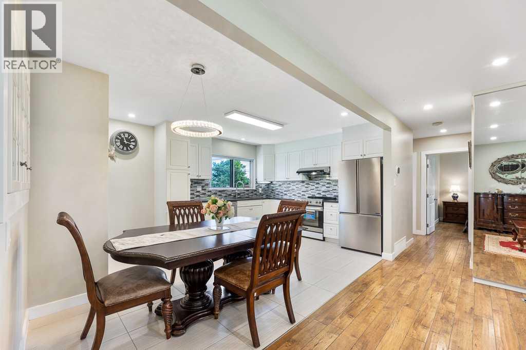 Single Family House Bungalow for Sale in  Windermere Road SW Wildwood Calgary 