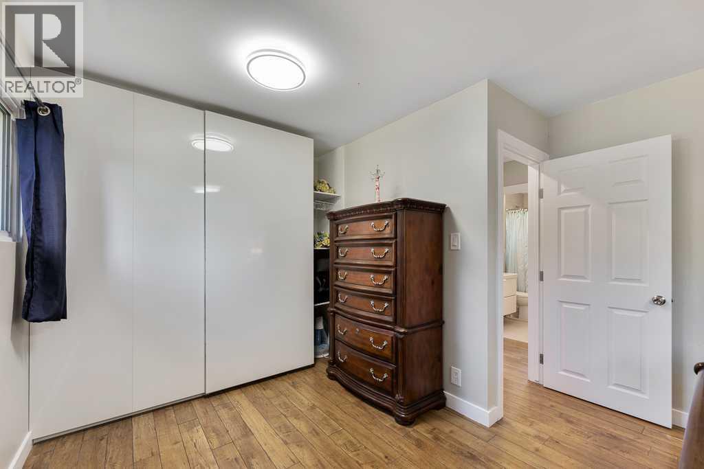Single Family House Bungalow for Sale in  Windermere Road SW Wildwood Calgary 