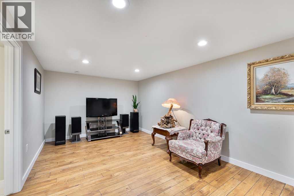Single Family House Bungalow for Sale in  Windermere Road SW Wildwood Calgary 