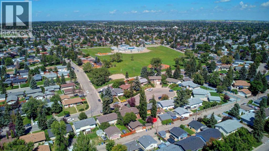 Single Family House Bungalow for Sale in  Fordham Crescent SE Forest Heights Calgary 