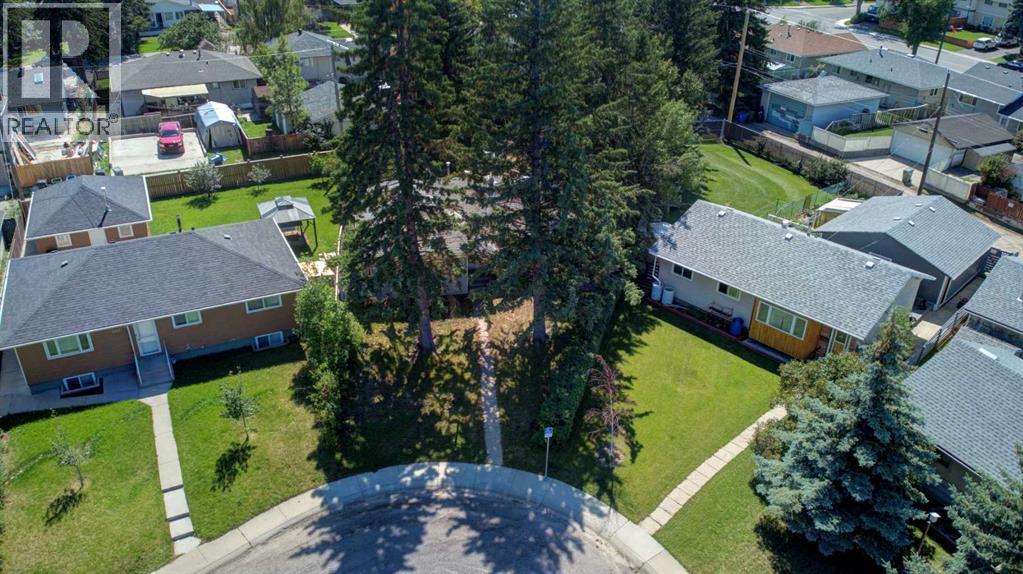 Single Family House Bungalow for Sale in  Fordham Crescent SE Forest Heights Calgary 