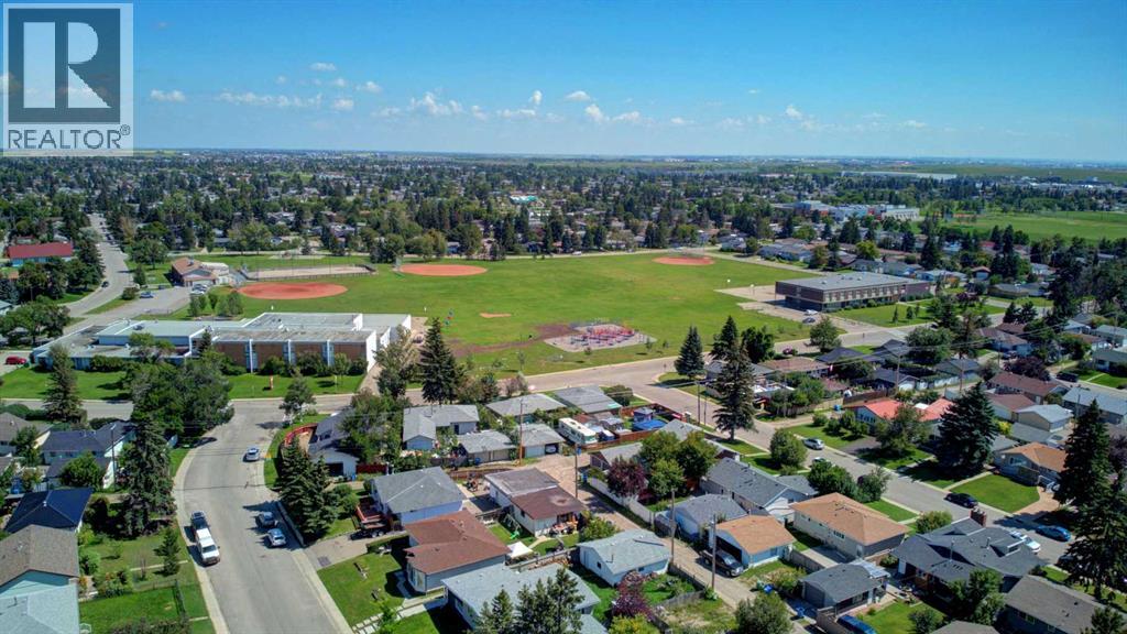 Single Family House Bungalow for Sale in  Fordham Crescent SE Forest Heights Calgary 