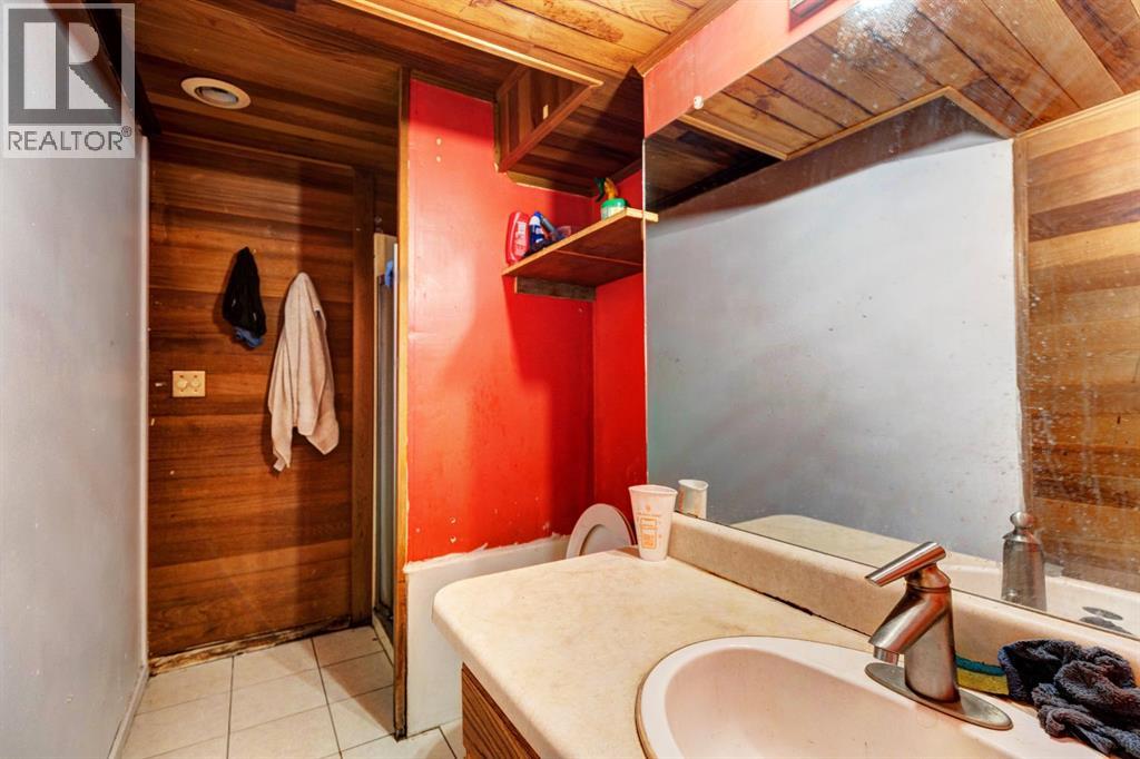 Single Family House Bi-level for Sale in   Avenue SE Albert Park/Radisson Heights Calgary 