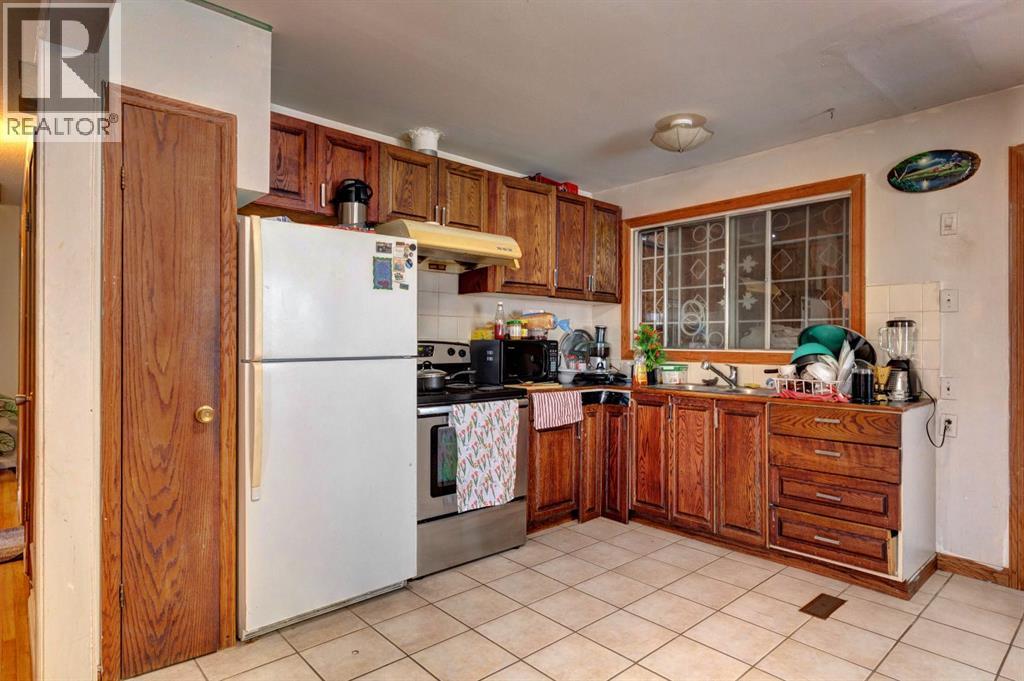Single Family House Bi-level for Sale in   Avenue SE Albert Park/Radisson Heights Calgary 