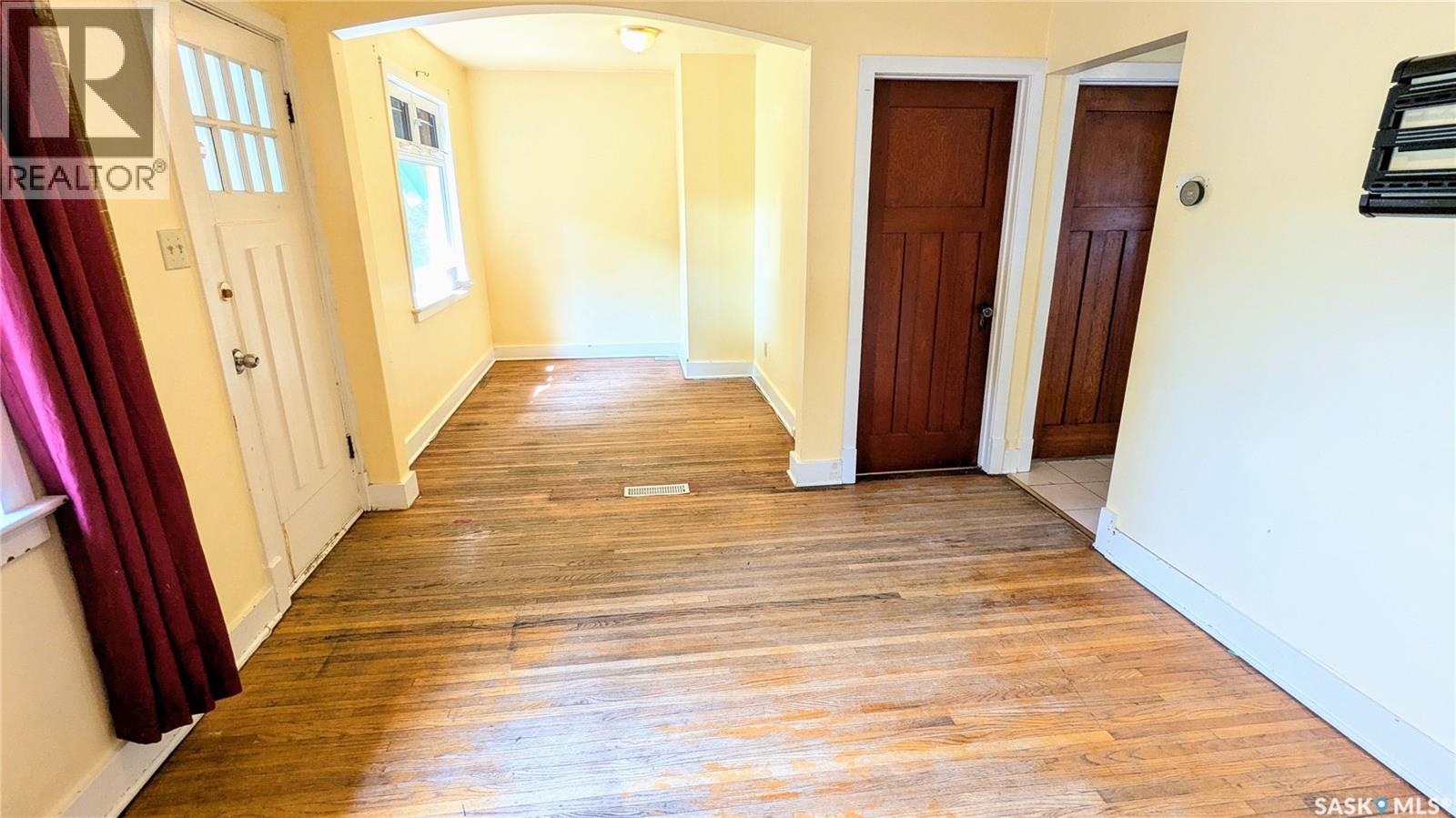 Single Family House Bungalow for Sale in  E AVENUE N Saskatoon 