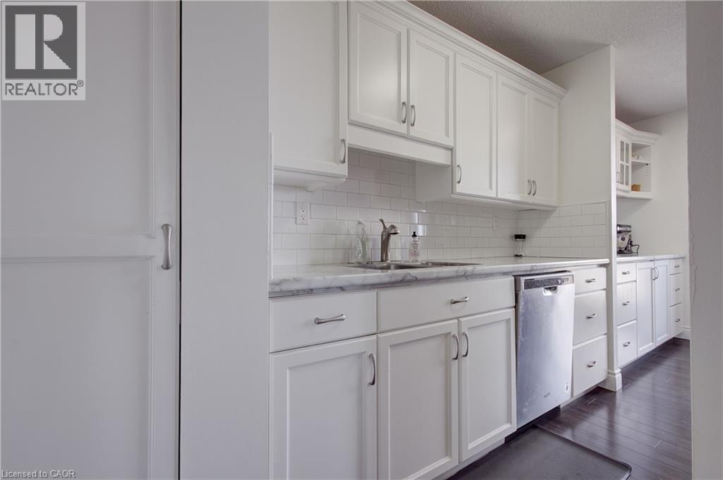 Photo 19 of 222 Jackson Street W Unit 1406, Hamilton ON