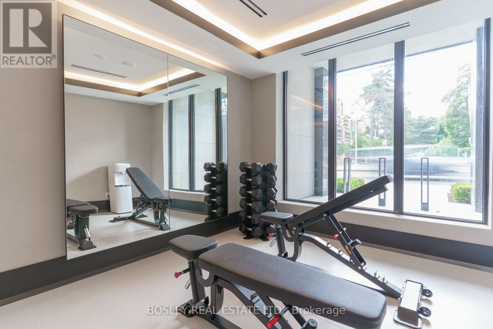 Photo 31 of 708 2 Forest Hill Road, Toronto ON