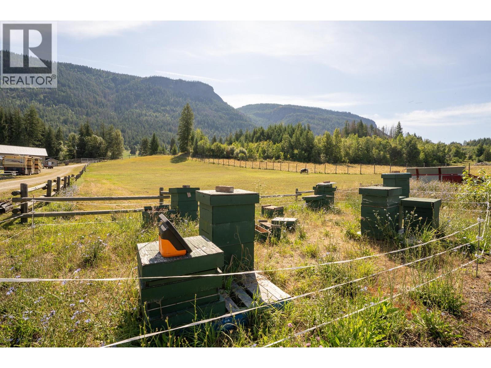 Photo 15 of 184 Monks Road, Grindrod BC