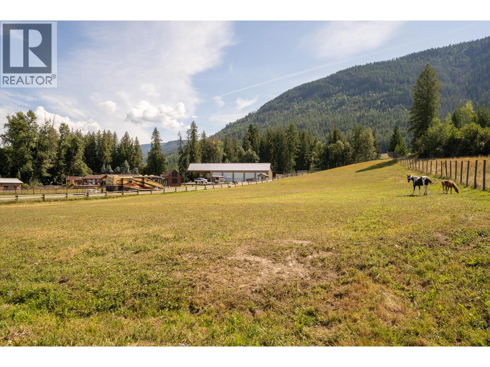 Photo 16 of 184 Monks Road, Grindrod BC