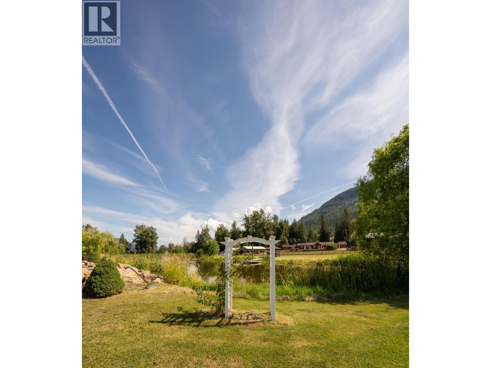 Photo 32 of 184 Monks Road, Grindrod BC