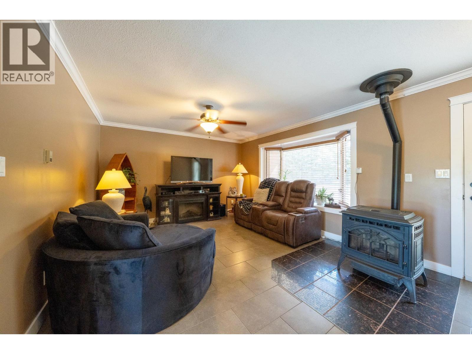 Photo 13 of 184 Monks Road, Grindrod BC