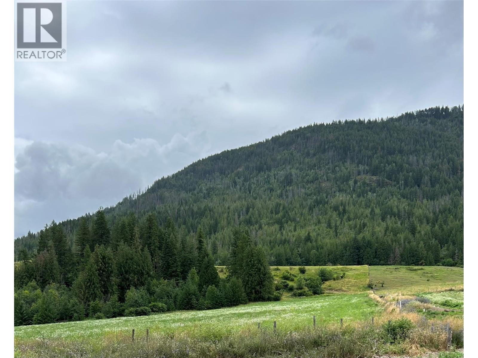 Photo 20 of 184 Monks Road, Grindrod BC