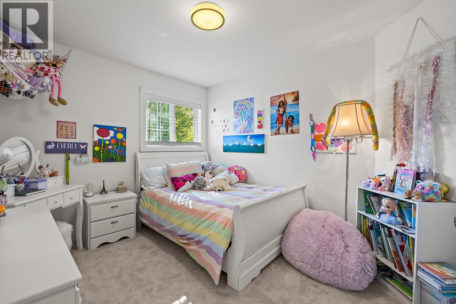  606 South Crest Drive, Kelowna