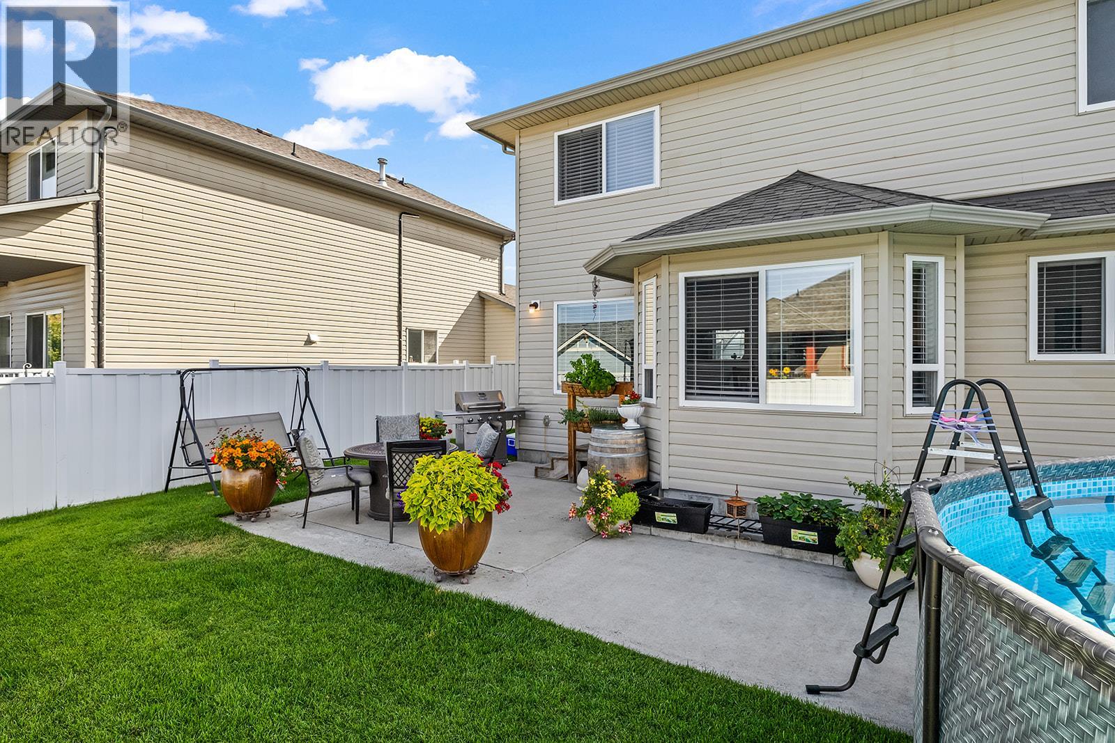  606 South Crest Drive, Kelowna